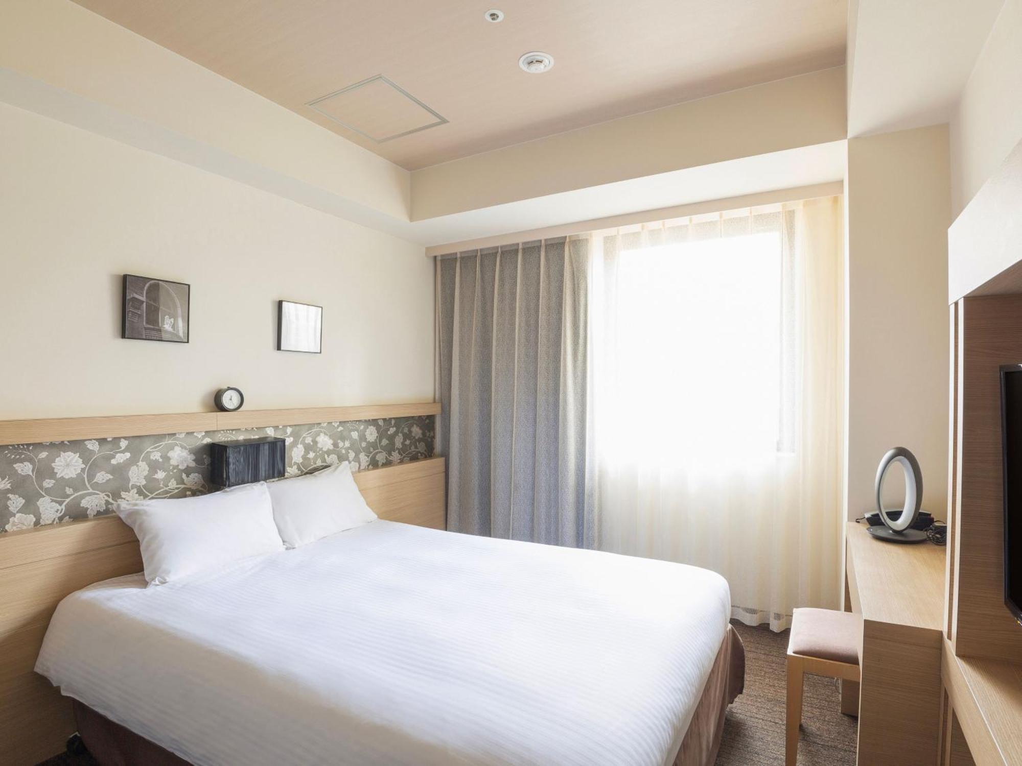 ホテル京阪 淀屋橋 ホテル 4*